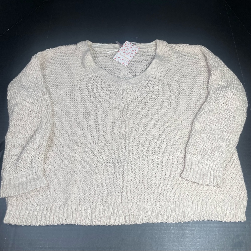 BNWT RARE VINTAGE FREE PEOPLE VNECK OVERSIZED SWEATER SIZE XS NEVER THRIFTS!